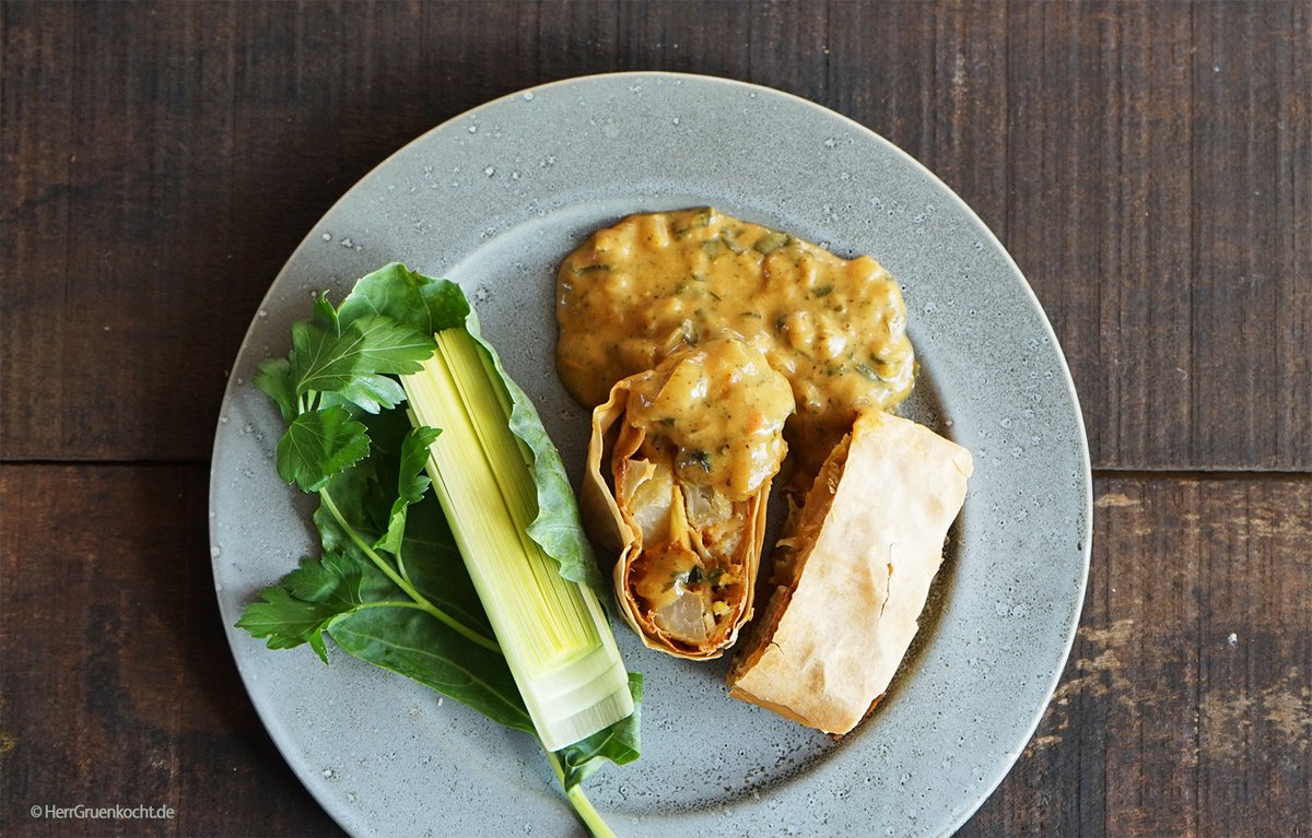 Herr Grün online bei der Süddeutschen mit: 

»Strudel mit Ofengemüse und Malzbier-Senf-Sauce« 

<a href="/SZ/">Süddeutsche Zeitung</a> <a href="/szmagazin/">SZ Magazin</a>
 
#vegetarisch #Strudel #Malzbier #Lauch 

sueddeutsche.de/wirtschaft/ern…