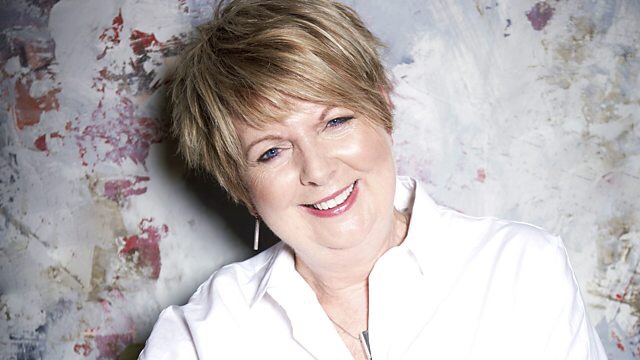 R3’s week of New Zealand-themed Afternoon Concerts continues today with Claire Cowan, Stravinsky, Rachmaninov, Mozart &amp; Beethoven. 

Join <a href="/fionatalkington/">Fiona Talkington</a> at 2pm or catch up later online <a href="/BBCSounds/">BBC Sounds</a> if (let’s say) you’re in a different time zone 🌏🇳🇿 
bbc.co.uk/programmes/m00…