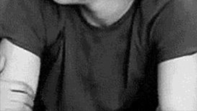 lwthoseokk's tweet image. home.