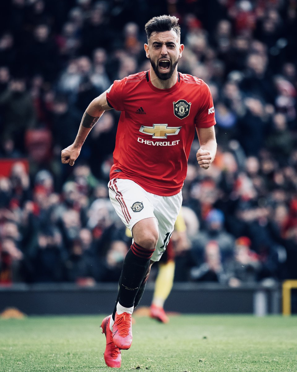 ManUtd's tweet photo. 📅 23 February 2020: @B_Fernandes8 scores his first United goal ⚽

#MUFC #PhotoOfTheDay https://t.co/wABe7taB9Q
