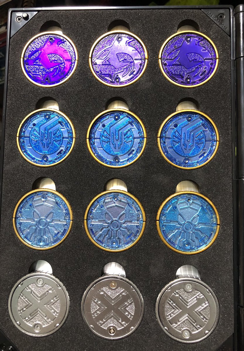 Twitter 上的 大城 D メズール復活セット ずっとこれがやりたかった また1つ夢が叶った 仮面ライダーオーズ コアメダル メズール 完全復活 Csmオーメダルホルダー T Co Nbrkzpvi15 Twitter