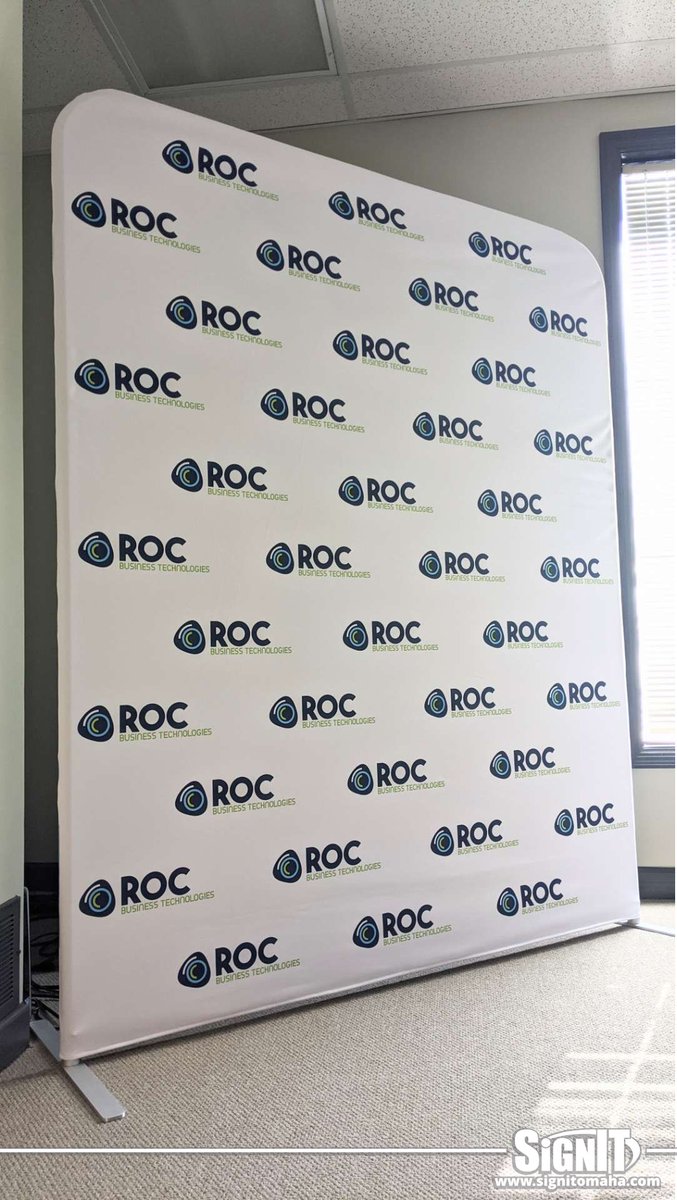 OmahaSignIT's tweet photo. These backdrops have been a huge hit!
Using them in the background during Zoom calls or as a backdrop for a video makes for great advertising! #SignITDoesIT https://t.co/FkAK2rGajZ