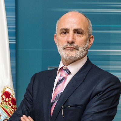 Hoy, entrevista al Consejero de Sanidad de <a href="/cantabriaes/">Gobierno Cantabria</a> , @MiguelR_Sanidad 

⏰ 19h
🔊 @eslatarde 
🎙️ <a href="/ALVARORRS/">alvaro ruiz ruiz</a> 

esradiocantabria.es