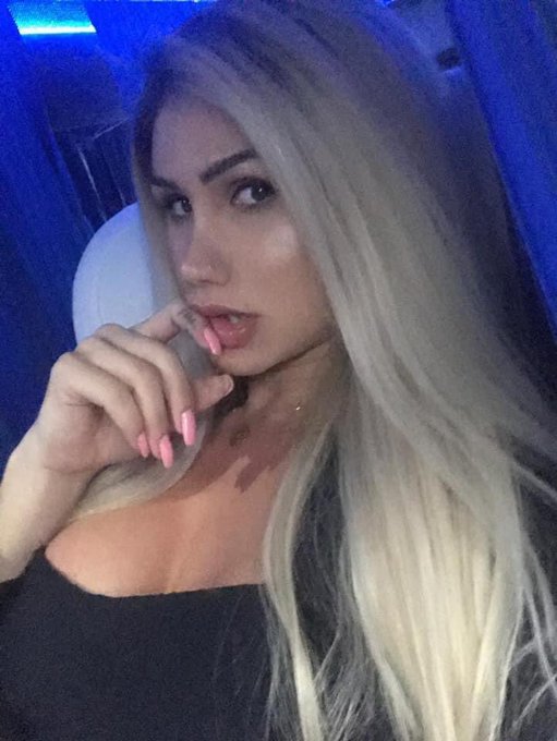 Watch 𝐀𝐠𝐚𝐭𝐡𝐚 Lira 🎀's leaked NSFW photo on TwXstars