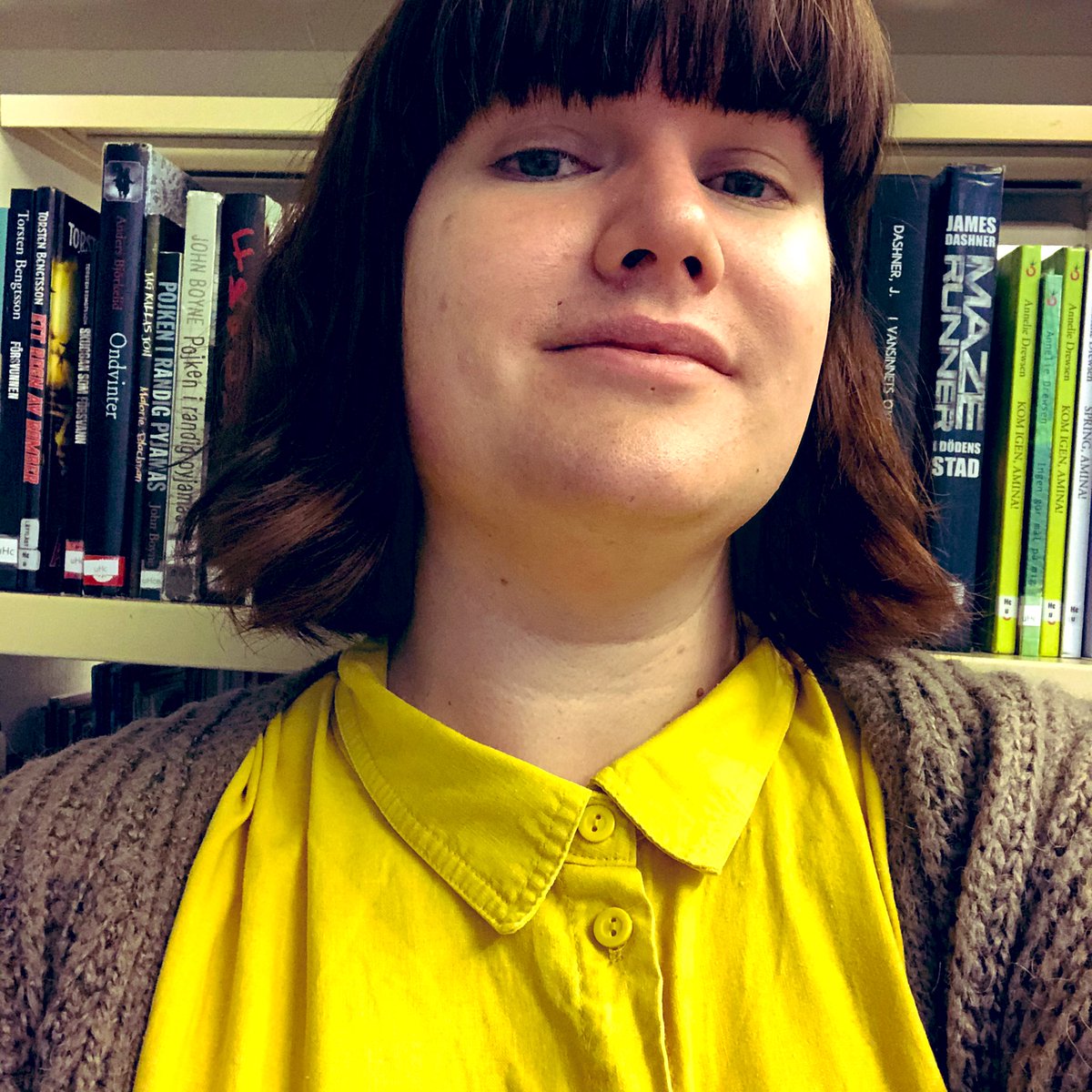 Nu är MIKveckans första dag slut och jag passar bollen till pedagogerna. I klassrummen står en mapp med övningar att använda för att hålla den röda tråden och göra MIK till en medveten del av skolvardagen. Mvh mycket nöjd bibblare #superskurken #mikveckan #årstaskolan