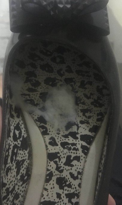 收山前分享 9  來些早期作品吧 一樣是平底鞋 不過是雨鞋,膠鞋款 味道是沒有的~哈  #扫楼 #恋足 #打胶  #原味 #射鞋 #Cumshoes #射平底鞋 #Cumflats https://t<a href="/tag/%E6%89%AB%E6%A5%BC"class="tags">#扫楼</a><a href="/tag/%E5%8E%9F%E5%91%B3"class="tags"><span>#原味</span></a><a href="/tag/%E6%81%8B%E8%B6%B3"class="tags"><span>#恋足</span></a><a href="/tag/cumshoes"class="tags"><span>#cumshoes</span></a><a href="/tag/%E6%89%93%E8%83%B6"class="tags"><span>#打胶</span></a><a href="/tag/%E5%B0%84%E9%9E%8B"class="tags"><span>#射鞋</span></a><a href="/tag/%E5%B0%84%E5%B9%B3%E5%BA%95%E9%9E%8B"class="tags"><span>#射平底鞋</span></a><a href="/tag/cumflats"class="tags"><span>#cumflats</span></a>