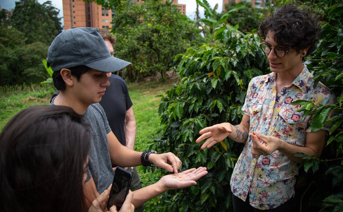 WCSJ23's tweet photo. What you want from #WCSJ22 ~ An opportunity to work >> What you will find at #WFSJ22 ~ Field trips and challenging discussions that immediately provide you with outstanding material #sciwriter #sciencejournalists #scicomm
@WFSJ https://t.co/58hjQIKDxA