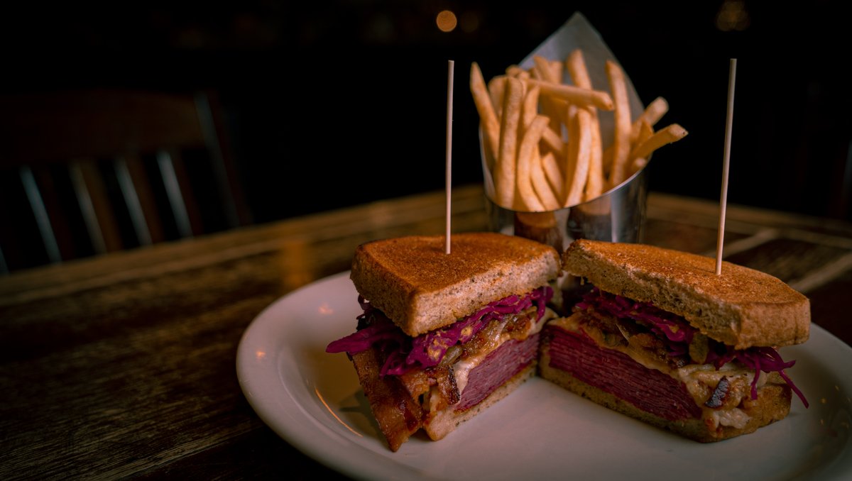 This Irish Reuben is a must-try!

We can't guarantee your mouth is big enough for the first bite but we just know you're gonna love it.

Take a break today and enjoy some warm weather and food on the patio.

#Uptowndining #dallaseats #Patioweather #Reubensandwich #irishreuben
