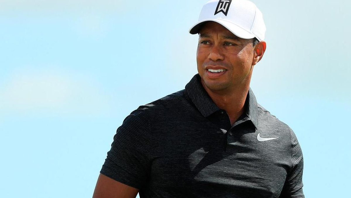 Breaking Tiger Woods taken to hospital after car crash in California