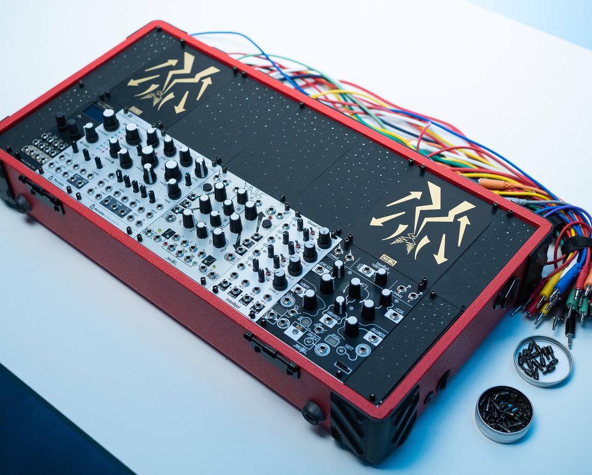wasabinoise's tweet photo. Building my first modular / eurorack with @grau_modular case made here in Barcelona!
I’ll be uploading some videos soon. Stay tuned!
#modular #eurorack https://t.co/n8a1n7QY3h