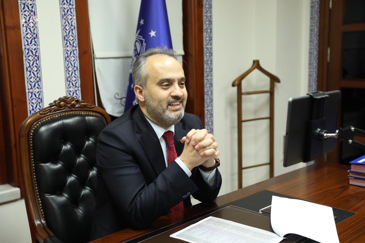 Alinur Aktaş