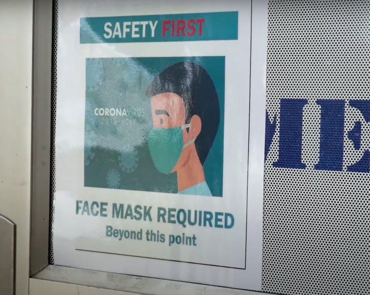 DearbornSchools's tweet photo. Safety first! As we return to school for blended learning, everyone on school grounds will be required to wear face masks. This includes students before, during and after school (except while eating) and adults waiting outside for pickup or drop off. #MaskUpDearborn https://t.co/Q892Z2F7Q3