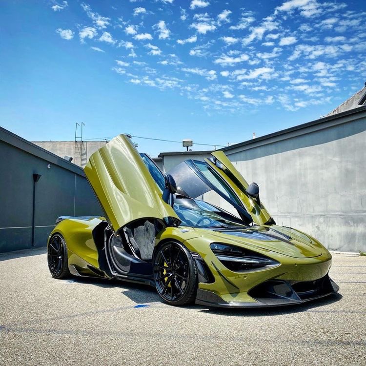 Autodailypost's tweet photo. McLaren 720S « Carbon fiber olive »✨ https://t.co/C5d9qeIMsN