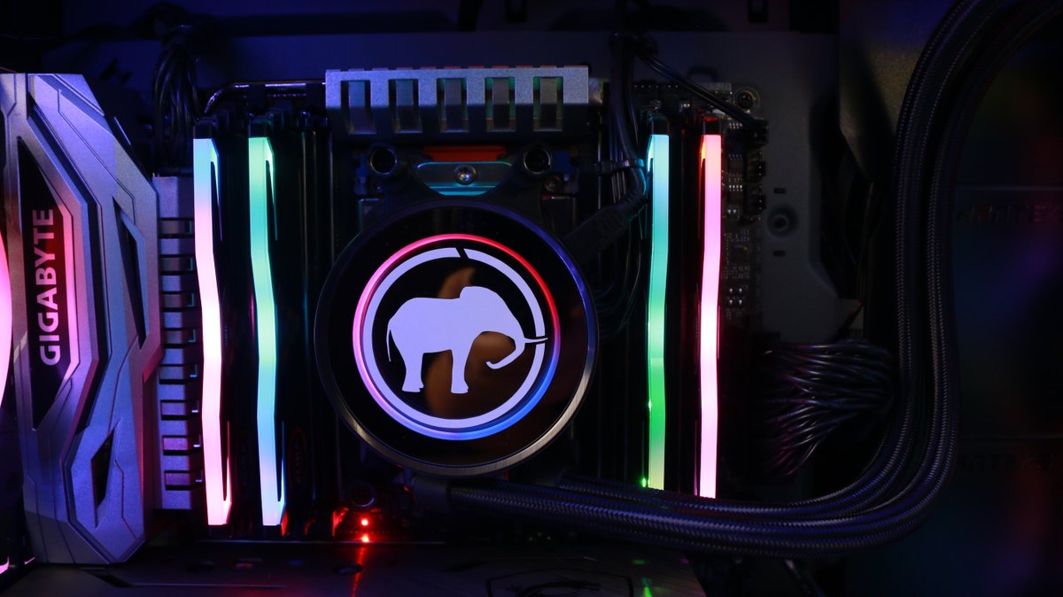 gobanditech's tweet photo. Designare design is superb; A powerful motherboard we  truly enjoyed placing inside a Phanteks case--it looks good and works FAST.
We made this one for a video editor! You can get one for whatever professional need you have, check out https://t.co/jAxaD2Ddq8
#PCMR #BandiTech https://t.co/Hmxeh4WlIm