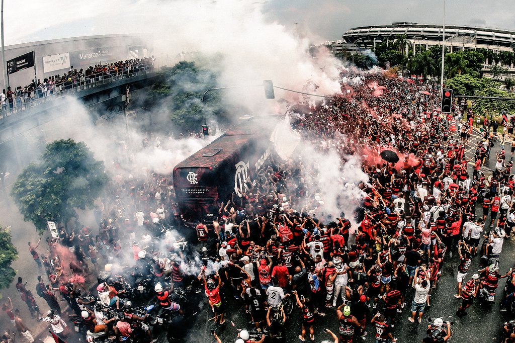 gilvandesouza9's tweet photo. Que torcida é essa !!! https://t.co/QU1VsgA4dv