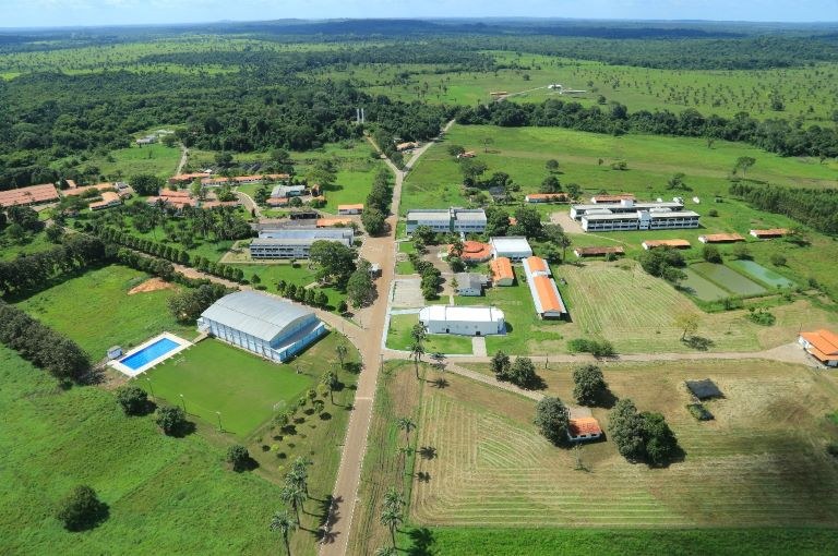 Estudo busca entender a relação entre a atividade física e a saúde mental dos adolescentes. Confira: bit.ly/37H2mgR