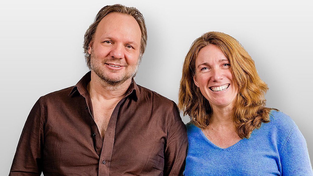 RadiobitsNL's tweet photo. Rob Stenders maakt de overstap van NPO Radio 2 naar Radio Veronica. Vanaf 28 juni is de radiomaker te horen op de zender. Daarnaast wordt hij de zendermanager en zal hij verantwoordelijk zijn voor muziek. Niels van Baarlen vervult deze functie momenteel ad-interim. https://t.co/qMU4VLxspA