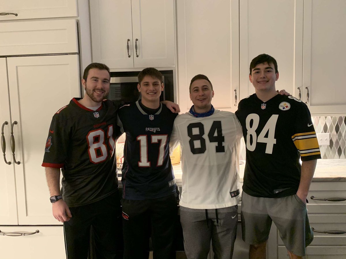 Mweingart5's tweet photo. Pls beat this combo Joey!! @AB84 @GETYOMONEY6 @3YearLetterman @JoeyMulinaro https://t.co/xKSfHygG1D