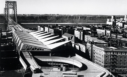 jblpaz's tweet image. Puente y Estación de autobuses George Washington
New York
Othmar Ammann y Cass Gilbert. 1927_33
Pier Luigi Nervi y John Kyle. 1960_63
#BrutalMonday
#DimartsUrbans

la estación pasó de considerarse renovación urbana en los 60 a plaga y brutal asalto a los sentidos para el entorno