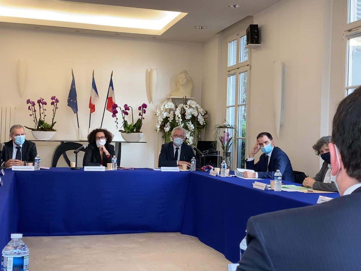 Laurent Saint-Martin tweet media