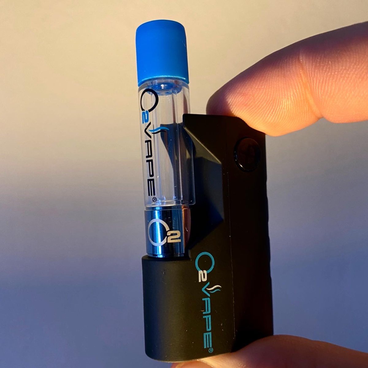 O2vape's tweet photo. #O2VAPE’s award winning ceramic cell technology in an all glass cartridge for the ultimate in clean, metal free #vaping. 

Team it up with the #O2nano mini #vapepen 👀

Accept NO imitations. 
https://t.co/mbFhSS1obE

#dabs #cbd #cbd #extracts  #vapereview #distillate  #nanovape https://t.co/23AWCejv5P