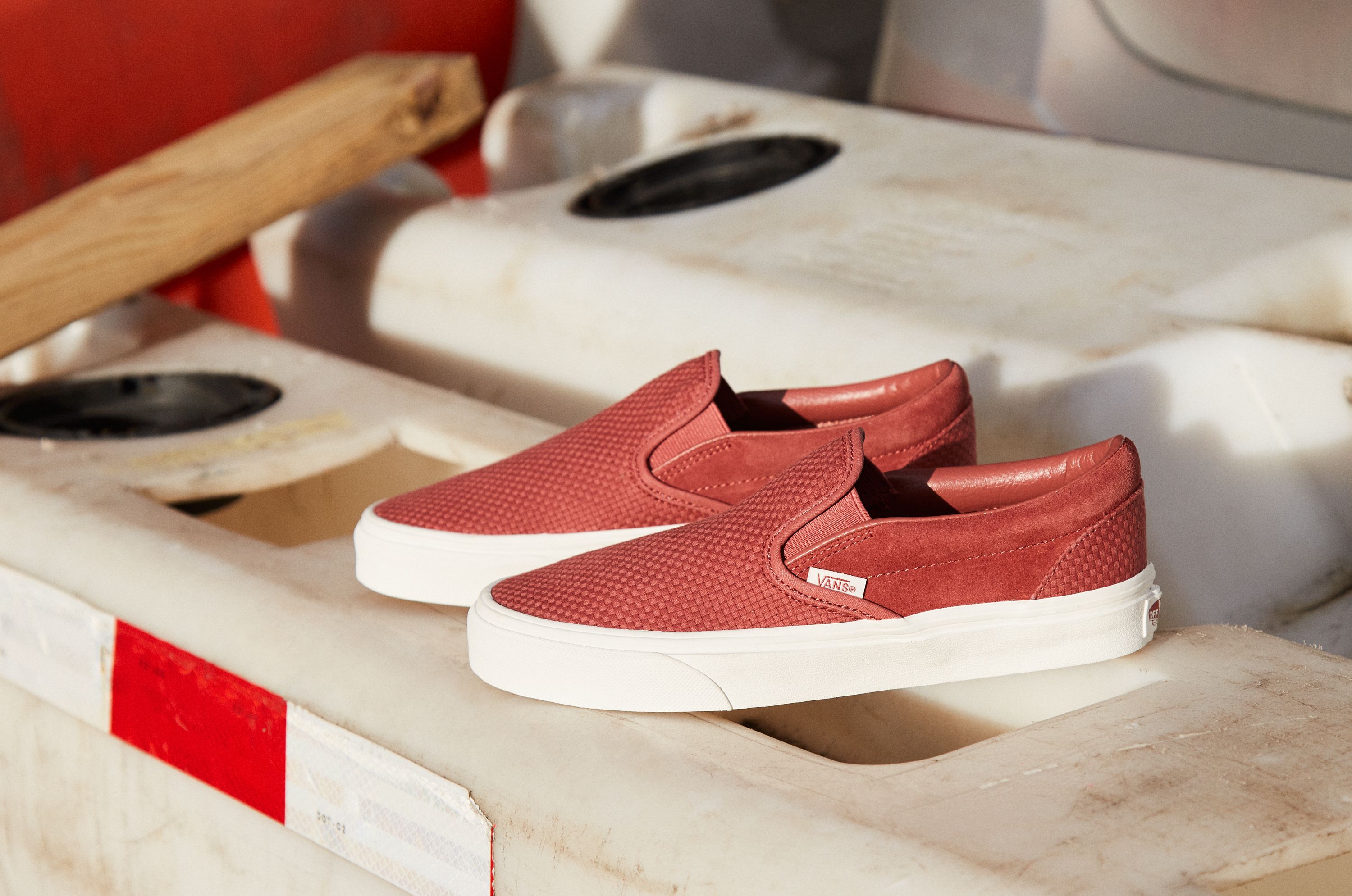 Vans on X