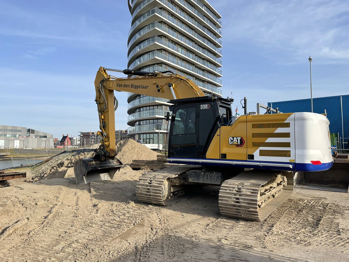 Kadeverbetering Scheveningen, Van den Biggelaar Grond- en waterbouw
