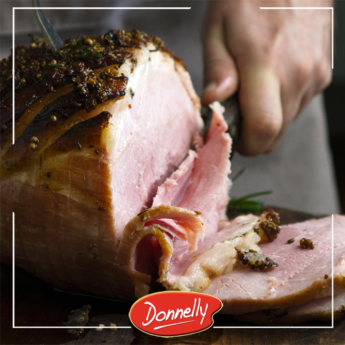 Having a family get together? why not try our Donnelly Imported Irish ham! bit.ly/2LuEm7h Left overs are great in sandwiches, quiches, frittatas, pies and pasta. ☘️🇺🇸 #DonnellyIrishMeats #FoodIreland