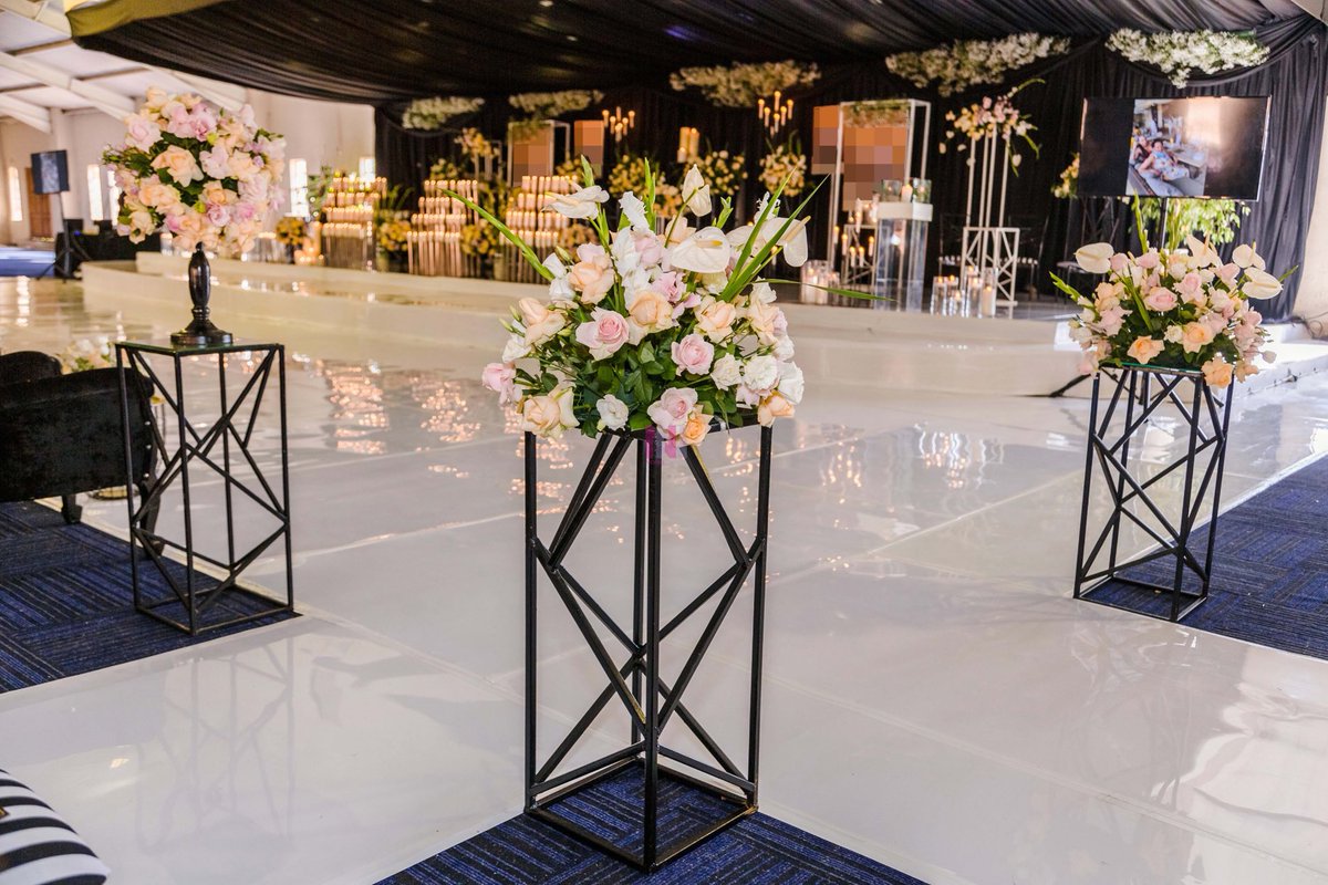 nonoevents's tweet photo. #DignifiedSendOff
#HallSetup #StageDeco
#WhiteFlooring
#MultipleCandleHolders #CandleTower
#FuneralService #RIP #FloatingFlowers #FuneralServiceSetup
#FuneralServiceDeco #FuneralCeremony
#Deco #FurnitureHire #Flowers
#NonoEvents https://t.co/y0nOQ2sPnM