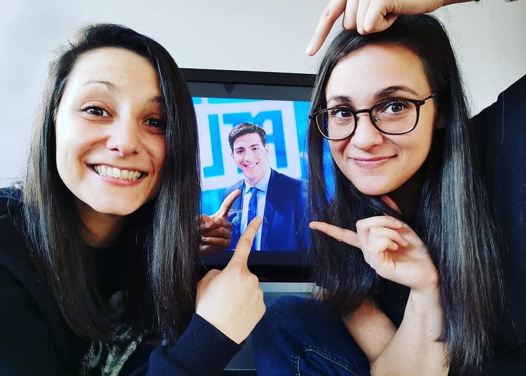 RDV demain en fin de #JT13h sur <a href="/RTLTVI/">RTL tvi</a> ! 📺 <a href="/CelenaSophia/">Celena-Sophia</a> seront les invitées d' <a href="/OliSchoonejans/">Olivier Schoonejans</a> pour parler de leur premier album #lesgéantesbleues 💙
