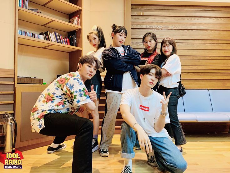 csvcbrasil's tweet photo. [INFO] vale lembrar que Young k e Moonchi já se conheciam antes por conta do idol radio que o csvc foi https://t.co/9JNzSR6mgp