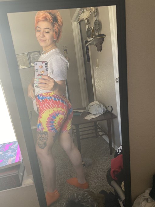 She&rsquo;s so yummy 🤤   Findom femdom goddess worshipme freetasks bootygoddess https://t.co/v6BSejhvC5<a href="/tag/newprofiiepic"class="tags"><span>#newprofiiepic</span></a>
