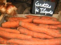 marc_kotlowski's tweet photo. @JoceChoukette Les carottes de #Tilques sont à 4€ les 5 kg 😏😏😏👋👋👋#MerciAuxAgriculteurs #HautsdeFrance https://t.co/Bi3DnKBvE2