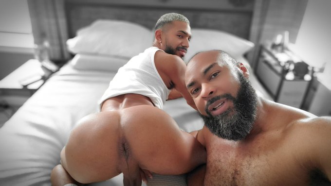 Asss phatttt slimmm waissstttt  @RayDieselXXX 😘 https://t.co/dmQc36RsVd<a class="tags" href="/tag/raydieselxxx">@raydieselxxx</a><a href="/tag/staytuned"class="tags"><span>#staytuned</span></a><a href="/tag/birthdaysex"class="tags"><span>#birthdaysex</span></a>