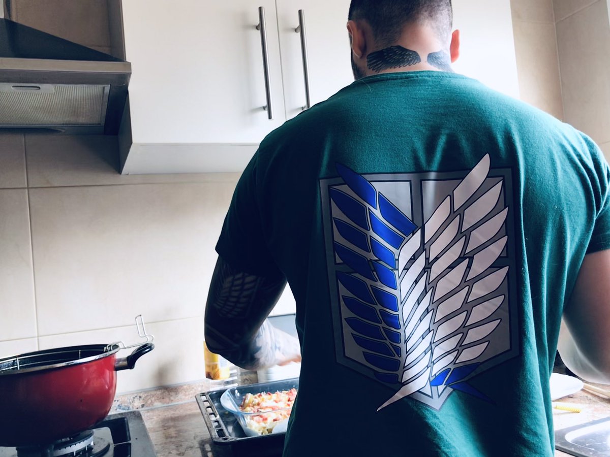 SRbalumba's tweet image. te hago unas patatas con bacon, queso y salsa ranchera??????? 

enviar