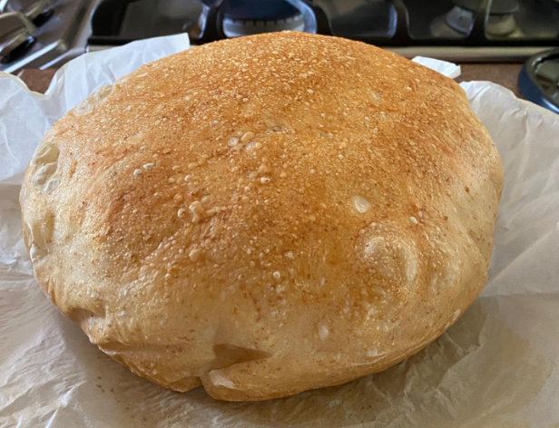 SeCan's tweet photo. Happy #CdnAgDay! Raising our forks to all those in the ag industry providing quality food and to all those that aren't giving up on their sourdough recipes😂Here are some pictures of loaves made by our staff with our very own #AACBrandon flour! https://t.co/u4SIwNitEn