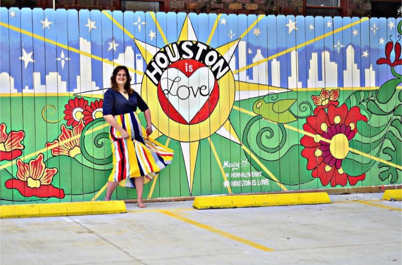 We're so proud of how our community has come together in the wake of last week's devastating winter storm. #HoustonIsLove ❤️

🎨 Henna Love Art
📍 813 Richmond Ave, Houston, TX
📸 Michelle Sanchez
#Repost @hennaloveart
💻 HoustonMuralMap.com by <a href="/UPArtStudio1/">UP Art Studio | #CivicPrideThroughCivicArt</a> + <a href="/visibleinlight/">Visible in Light</a>