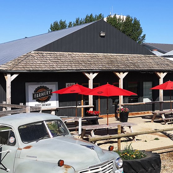 FCCfoodbeverage's tweet photo. The food sector has dealt with serious challenges during the pandemic. Farmery Brewery and South Ridge Maple made quick changes to keep their businesses viable, while also switching gears to produce hand sanitizer. Two great stories for #CdnAgDay. https://t.co/igONi5hVBx https://t.co/2JQJo7p84L