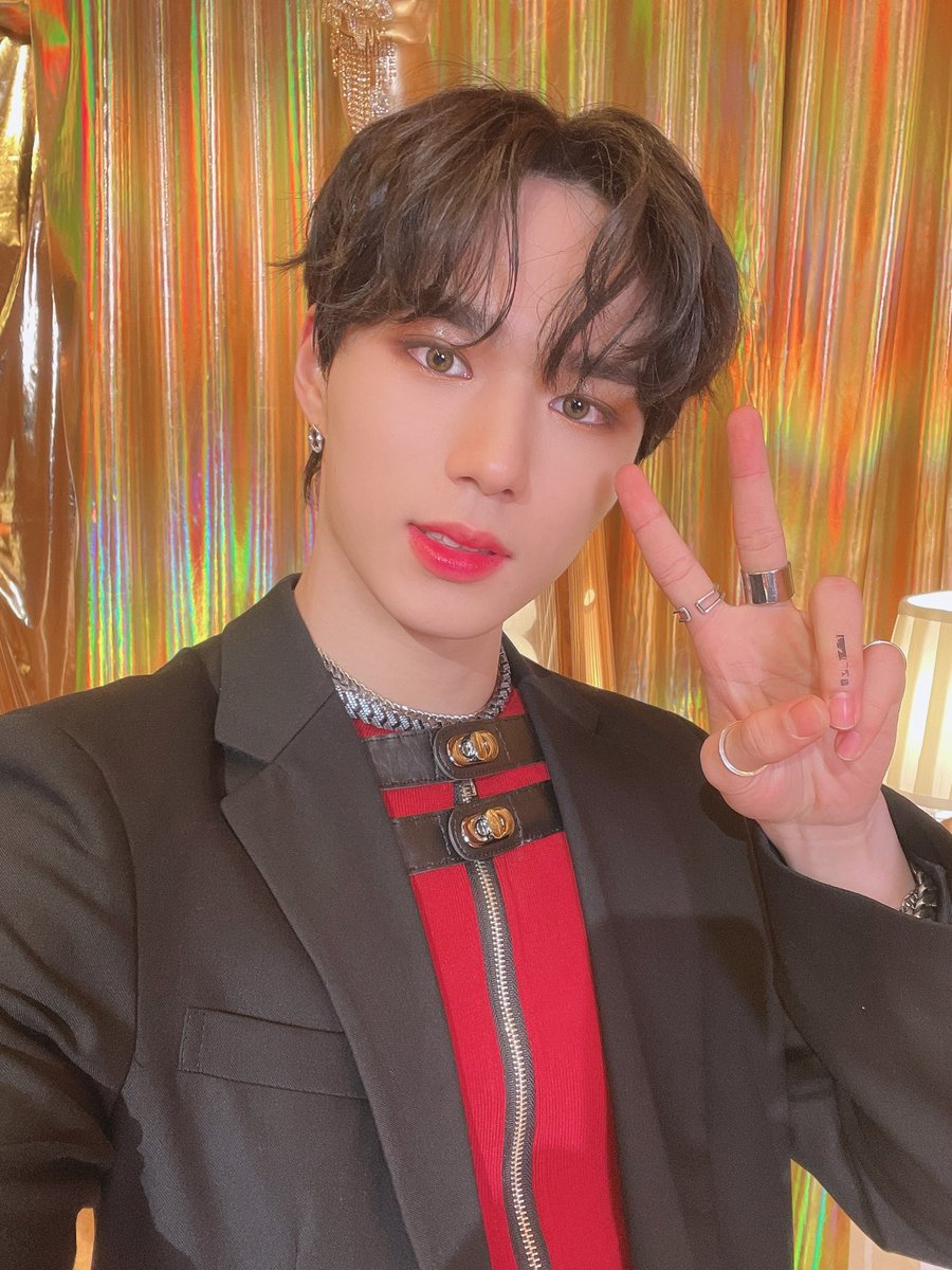 210223||تويتر
D-1💕
x.com/WEi__Member/st…