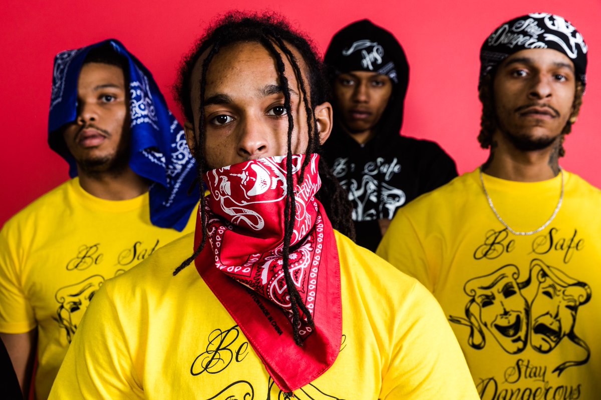 nodresscode on Twitter "BE SAFE OUT HERE https//t.co/rTxM32ZgDj…