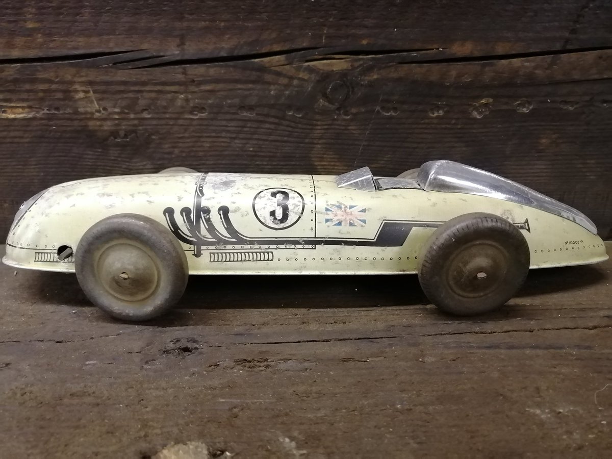 toysphil's tweet photo. More than just a toy it's social history in the world of motoring... 👍😀
#HistoryBehindTheToys #ToyExpert #ToyHistorian https://t.co/nClOcLzvFk