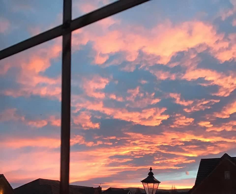 TrinityClithero's tweet photo. Spectacular sunrise over Pendle Hill captured on camera by our community today! Thanks for permissions to share and use these awesome images in our opening countdown video this Sunday! https://t.co/FdoKXc8gVl