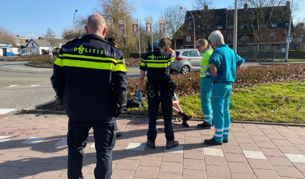Eenzijdig ongeval fietser De Sprong - ..