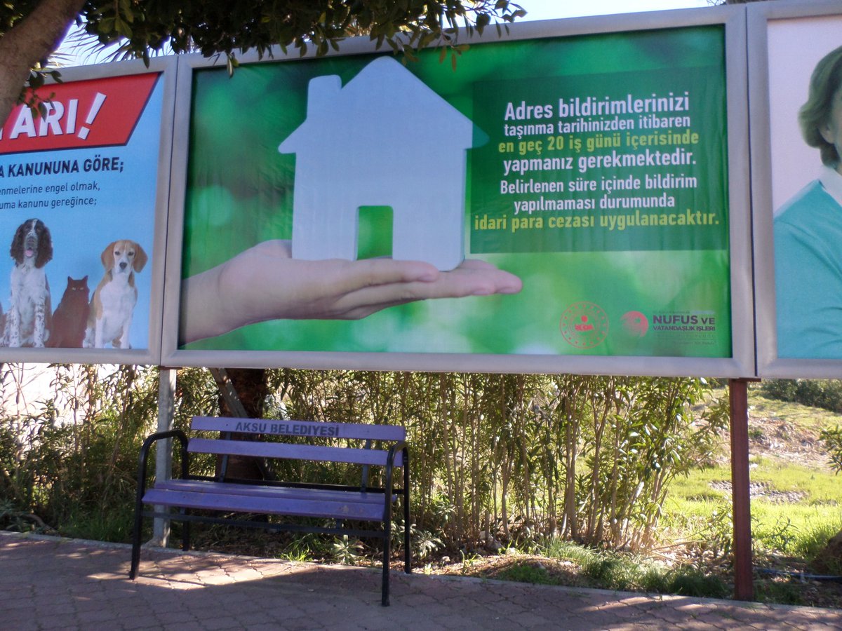 AksuNufus's tweet photo. Nüfus hizmetlerine ait tanıtım afişlerimizi ilçemizin reklam panolarına asarak vatandaşlarımızı aydınlatmaya devam ediyoruz. Desteği için Aksu Belediyesine teşekkürler #İyikiNüfusçuyuz #HayatınızınHerAnında @AksuNufus @TCNufus @AntalyaNufus @AyseSerapGuney @sefikaygol #Antalya https://t.co/1R8THMIEW9