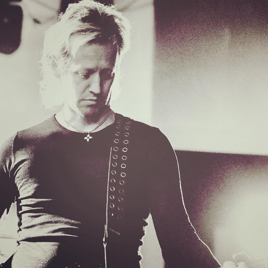 MichelleaBakker's tweet photo. #MUSICALERT @bird3music  🤘🏻🖤 @MasterBasstard  #countdown  #newrelease   
#Photo by @sloanemorrison  during rehearsal in #losangeles for BY LAW  #MichaelMiley #KikoMazzeo @PlayMPE 
#Truereligion
#losangeles  #argentina #Musica #ROCKNORULES https://t.co/C7zdG1LHwH