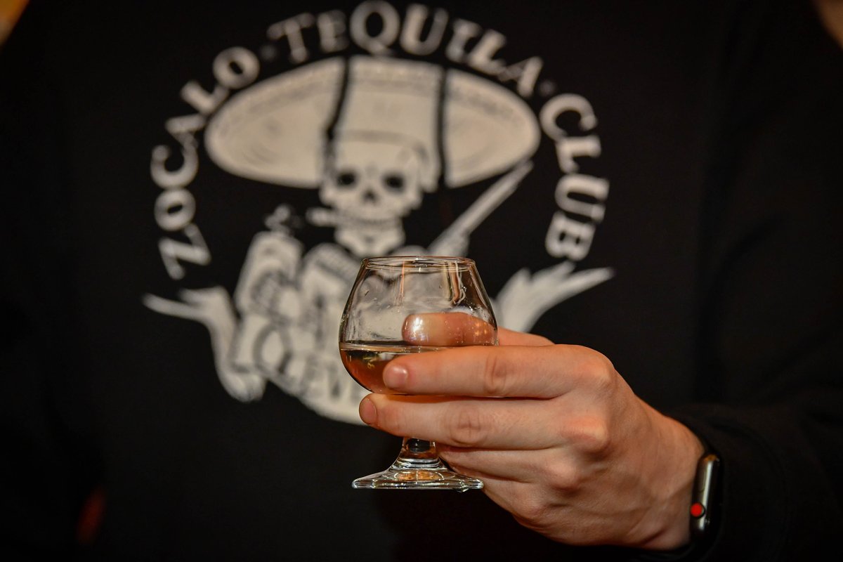 Take life with a grain of salt, a slice of lime, and a shot of tequila. 

#gofourth #thisiscle #tequila #shotoftequila