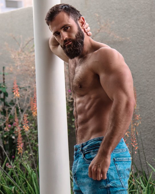 Check out my https://t.co/eZ0ObO1v8k for the R rated version 😈 - #onlyfans #LinkInBio #muscleonlyfans<a href="/tag/abs"class="tags"><span>#abs</span></a><a href="/tag/linkinbio"class="tags"><span>#linkinbio</span></a><a href="/tag/muscleworship"class="tags"><span>#muscleworship</span></a><a href="/tag/gaysofinstagram"class="tags"><span>#gaysofinstagram</span></a>