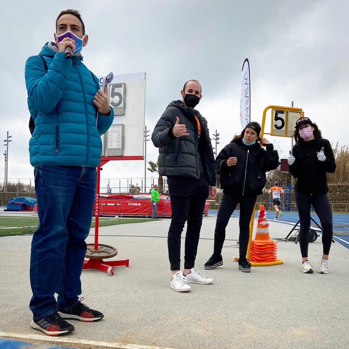 🏃‍♂️🏃🏼‍♀️ Este fin de semana acompañamos a la familia de ProAm <a href="/proamtraining/">Club ProAm</a> en su jornada de toma de tiempos en las pistas de la Mar Bella 🎤🎤 y nos volvimos a reencontrar con un buen grupo de amigos #Atletismo #atletismo🏃 #SpeakersPro #Speaker #ComunicamosEmociones