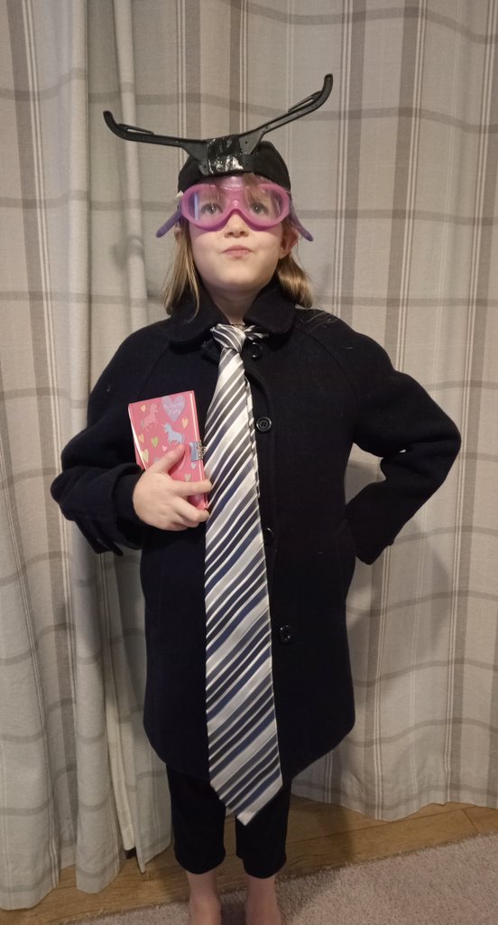 LeeJamiesonSays's tweet photo. @BridgetChristie look what you've done to our daughter. Now she wants to do stand up. What kid says that!? Well thanks. https://t.co/J1xWP3J1vk