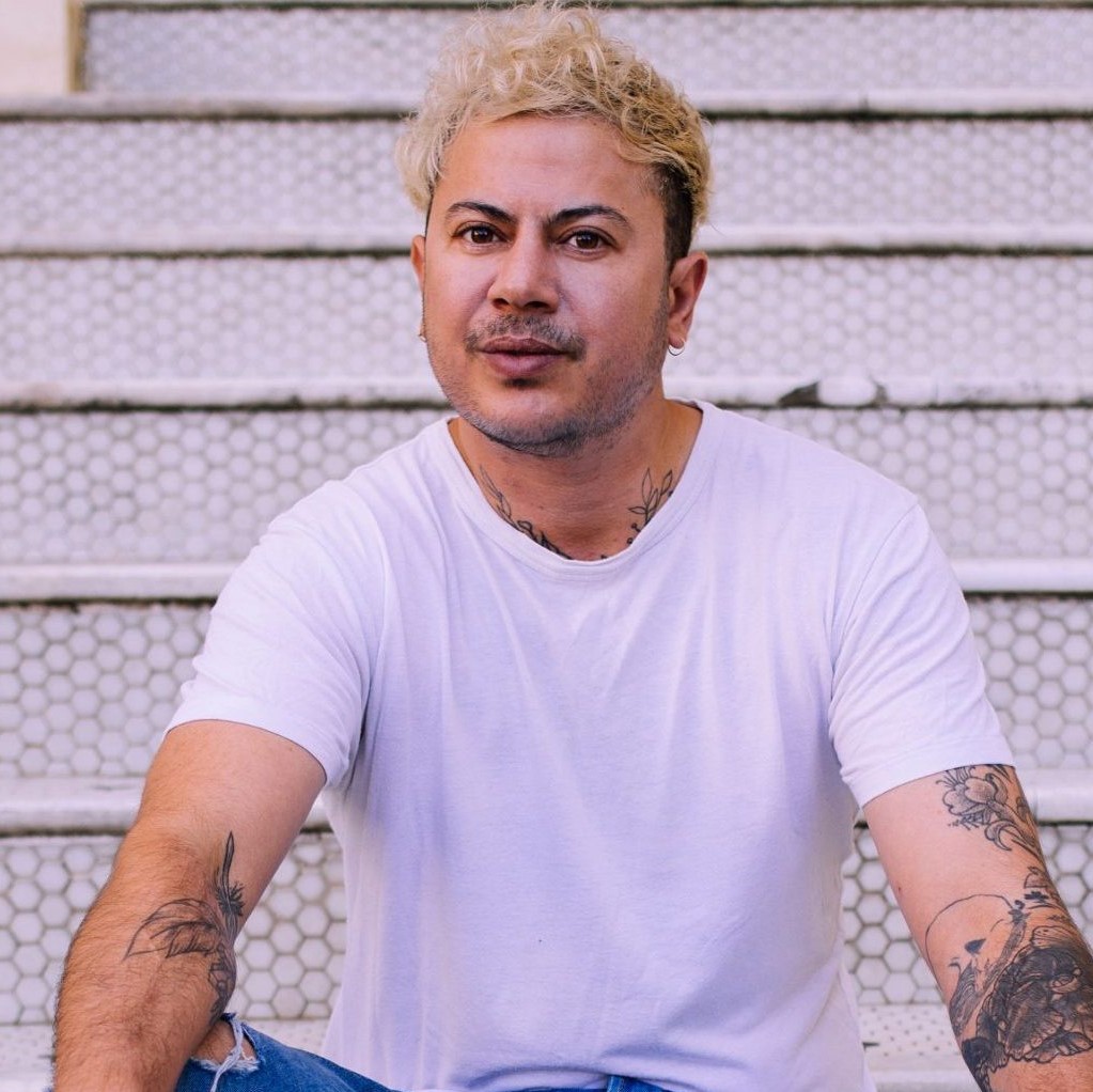 HomotopiaFest's tweet image. We've assembled a team of queer arts superheroes to be mentors on our QueerCore artist development programme 🦸

@DeanAtta 
@HClaytonWright 
@Ashleigh___Owen 
@theFoxFisher 
and our own @AlFergs

Hurry! The deadline for applying to QueerCore is 15 March.
 
homotopia.net/about/artist-d…